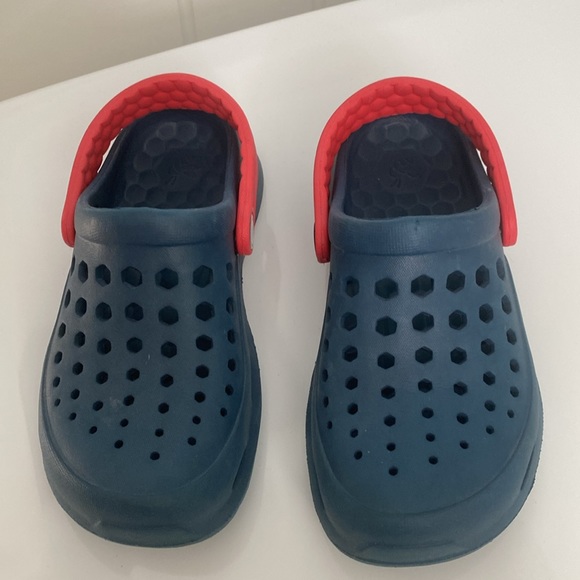 Casual Slip-On Sandal Navy Blue Fits Size 12-13 - Picture 2 of 5